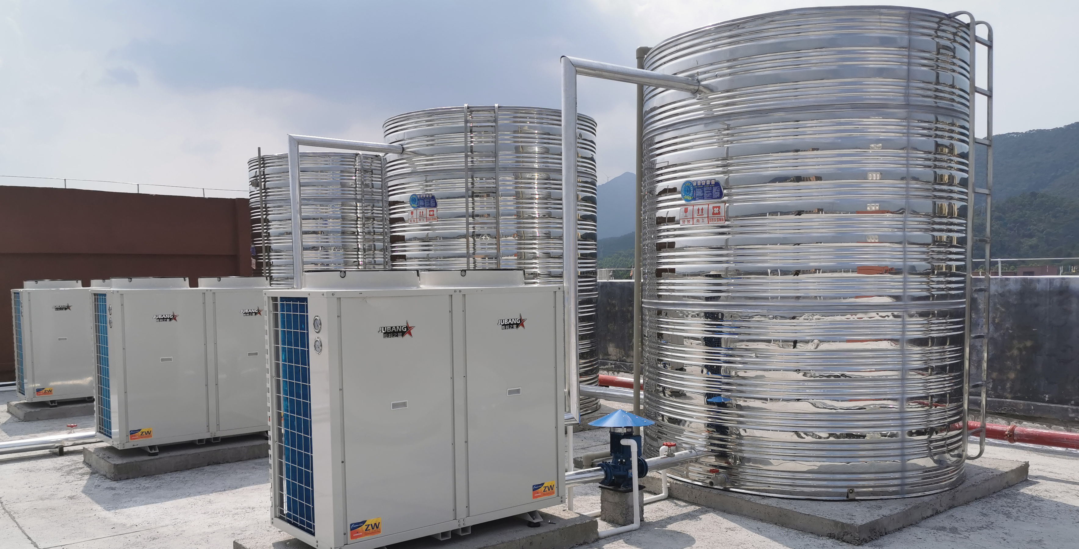 藍冠機電熱水工程與其它熱水工程對比