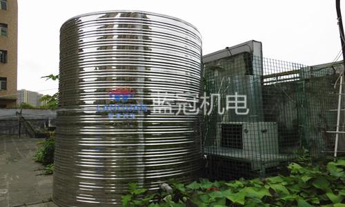 藍(lán)灣健身會所空氣能熱水器工程