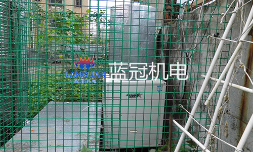 藍(lán)灣健身會所空氣能熱水器工程